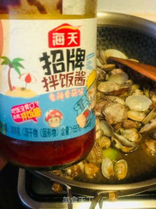 酱炒花蛤的做法步骤：10