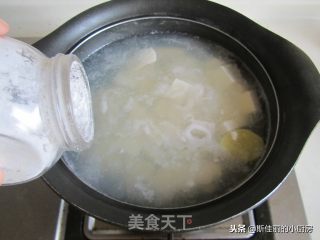 蛤肉豆腐汤的做法步骤：8