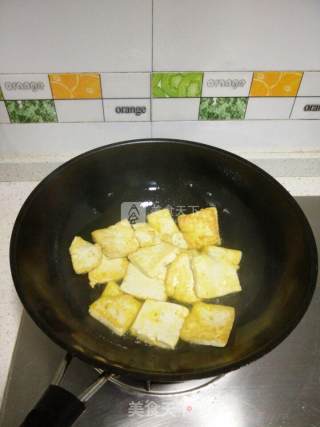 花蛤豆腐煲的做法步骤：2