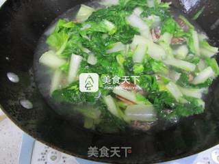 小白菜花蛤汤的做法步骤：8