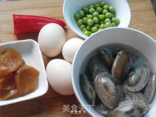 豌豆花蛤煎蛋的做法步骤：1