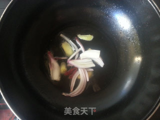 咖喱香茅煮花蛤的做法步骤：4