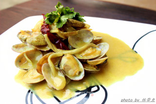 咖喱香茅煮花蛤的做法步骤：11
