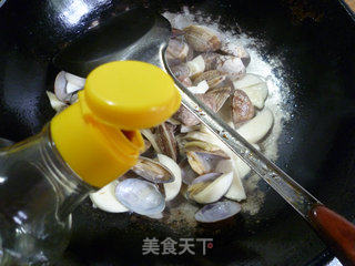 茭白炒花蛤的做法步骤：12