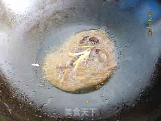 沙茶酱炒花蛤的做法步骤：3