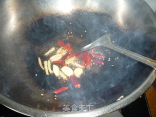 香辣鲜美—辣炒花蛤的做法步骤：4