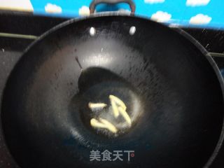 内酯豆腐花蛤汤的做法步骤：2