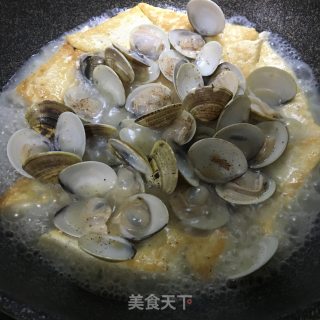 花蛤焖豆腐的做法步骤：6