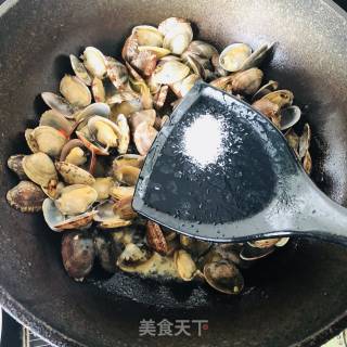 炒花蛤的做法步骤：6