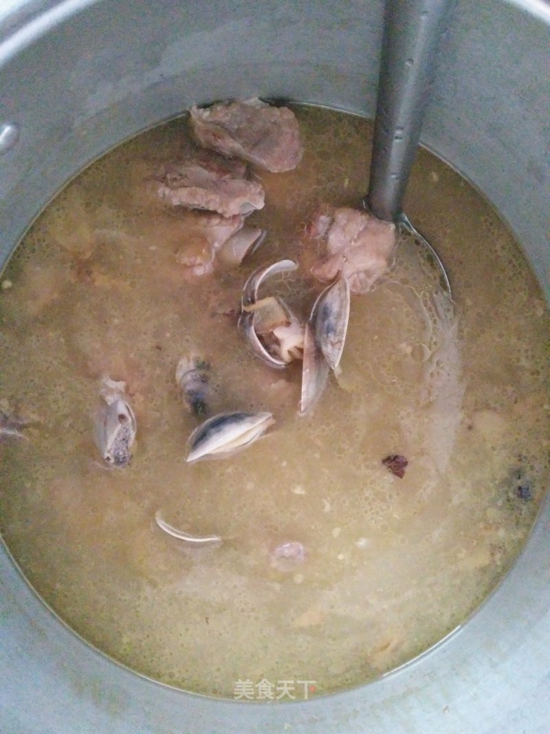 排骨花甲汤的做法