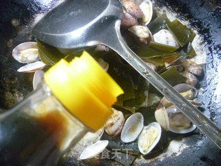 海带炒花蛤的做法步骤：10