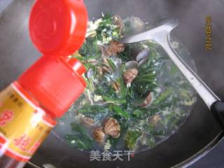 菠菜花蛤粉丝汤的做法步骤：7