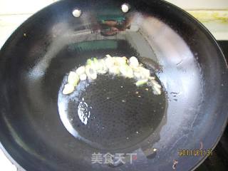 丝瓜花蛤汤的做法步骤：2