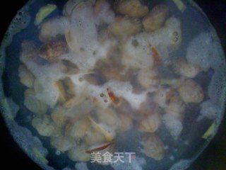 清淡花蛤汤的做法步骤：2