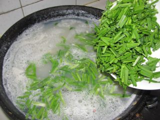 如此简单的美味-----蛤蜊面疙瘩汤的做法步骤：7