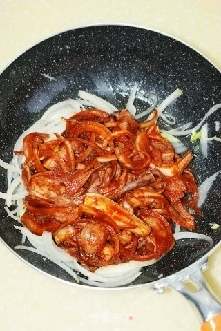【韩式辣酱炒鱿鱼须】----简单传统的韩式海鲜菜的做法步骤：6