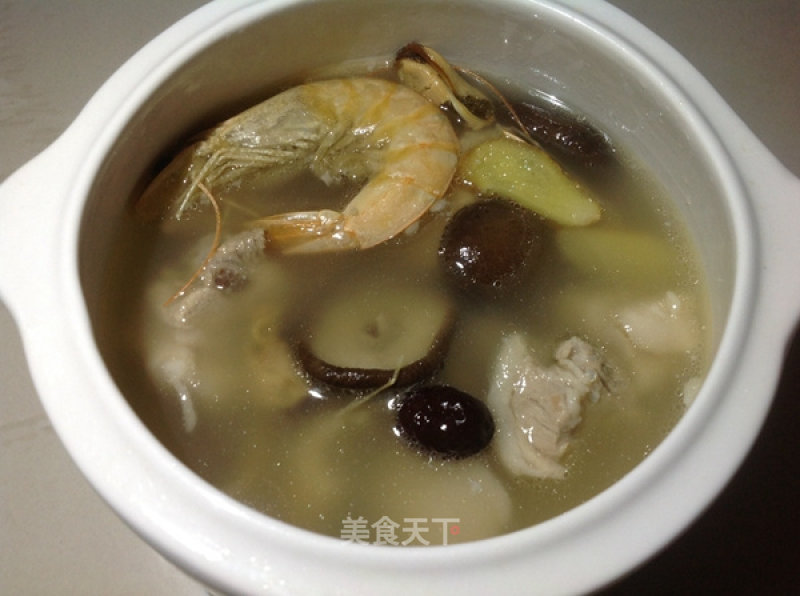 海鲜排骨汤的做法