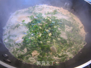 鲜美带子金针菇汤的做法步骤：9