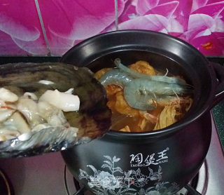 韩式海鲜锅的做法步骤：9