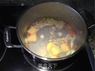 白菜豆腐汤的做法步骤：1