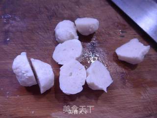 咖喱墨鱼丸圆白菜的做法步骤：2