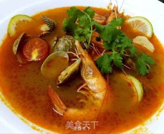 在家就能喝的泰国海鲜冬阴功汤-简单易操作的做法步骤：5