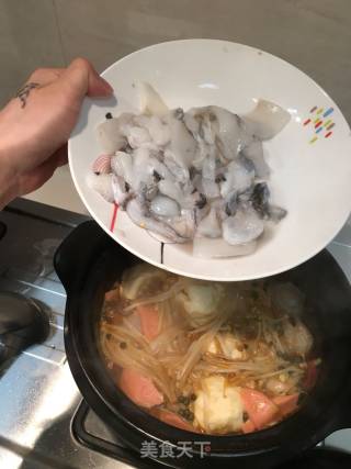 麻辣海鲜锅的做法步骤：22