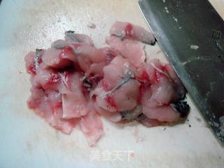 适合夏季食用的汤“山楂鲤鱼汤”的做法步骤：2