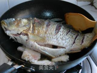 红烧鲤鱼的做法步骤：8