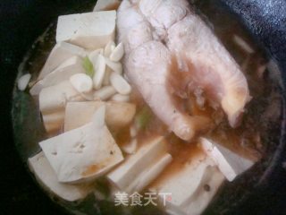 蒜香豆腐鲤鱼的做法步骤：11