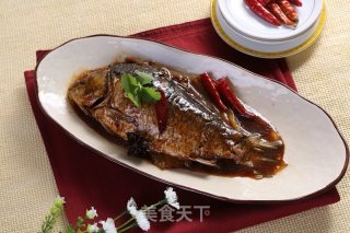 酥鲫鱼—捷赛私房菜的做法步骤：4