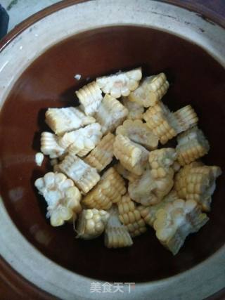 鲤鱼豆腐玉米汤的做法步骤：6