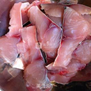 自制东北酸菜鱼的做法步骤：5