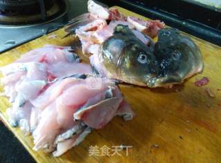 【酸菜火锅鱼】的做法步骤：4