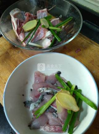 【酸菜火锅鱼】的做法步骤：5