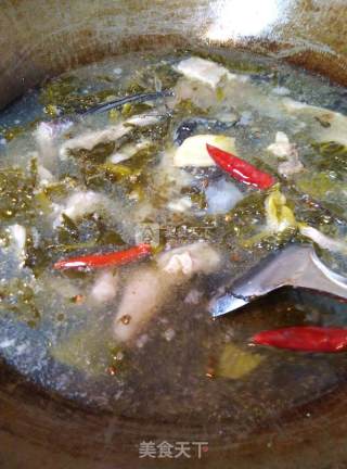 【酸菜火锅鱼】的做法步骤：10