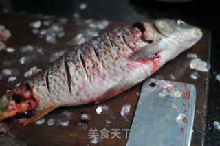【湖南】年年有鱼的做法步骤：2