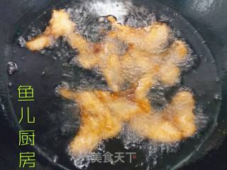 富贵牡丹香酥草鱼片──鱼儿厨房私房菜的做法步骤：11