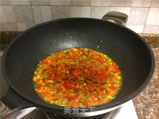 泡椒豆豉干烧鱼的做法步骤：10