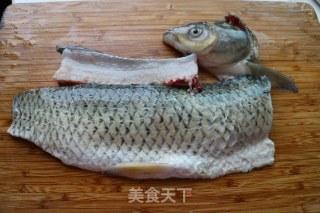 【重庆】泡椒豆瓣鱼的做法步骤：1