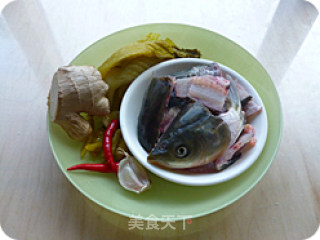 泡椒酸菜鱼的做法步骤：1