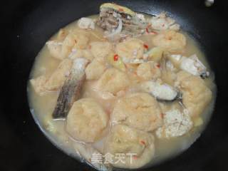 紫苏豆腐煮鱼的做法步骤：6