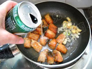鲜咸啤酒焖酥鱼的做法步骤：6