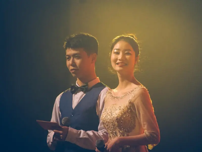 老婆精神出轨怎么挽回她的心_老婆网恋要离婚，不给我挽救机会，怎么办？