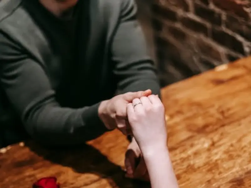 怎样挽回一个女人的心_怎样才能挽回一个女人的心?先停后改,让她回头 怎样挽回一个女人的心_怎样才能挽回一个女人的心?先停后改,让她回头