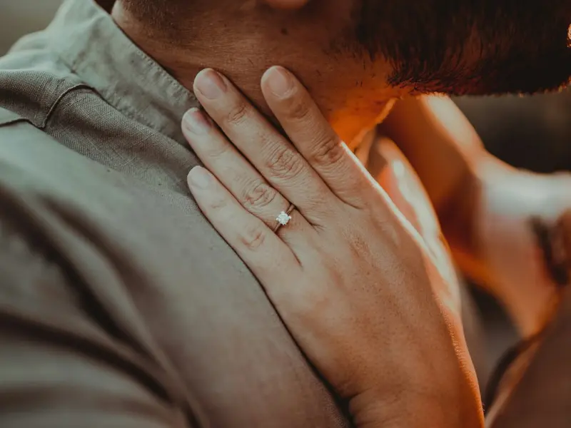 把老婆的心伤透了怎么挽回_老婆心死了怎么挽回?别再跪了,这才是真正的“修复术” 把老婆的心伤透了怎么挽回_老婆心死了怎么挽回?别再跪了,这才是真正的“修复术”