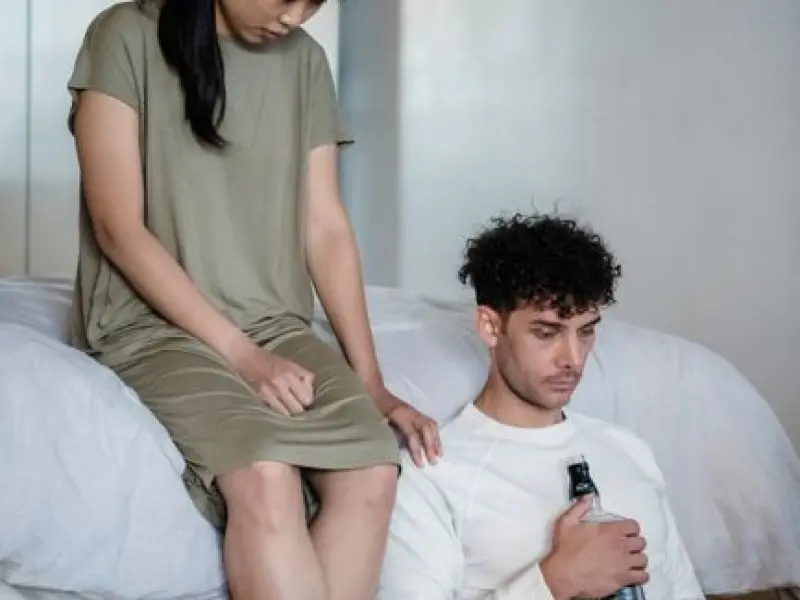 男人被伤了自尊心还能挽回吗_他戳到了男人的痛处,这段感情还有救吗? 男人被伤了自尊心还能挽回吗_他戳到了男人的痛处,这段感情还有救吗?