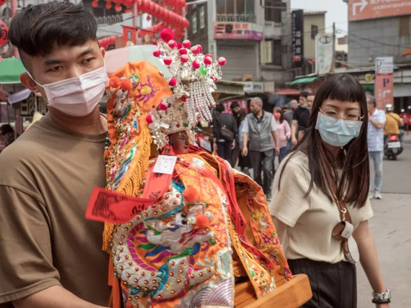 男人如何挽回女人的心_为什么你越努力挽回,她反而跑得越快? 男人如何挽回女人的心_为什么你越努力挽回,她反而跑得越快?