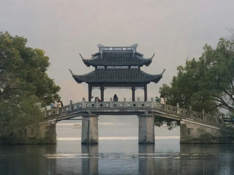 怎么挽回女人:别跪舔,做回那个让她心动的陌生人 怎么挽回女人:别跪舔,做回那个让她心动的陌生人