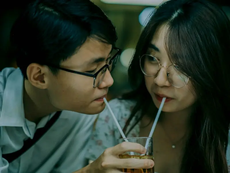 男人真心挽回女人的表现_一个男人爱你入骨，才会有的三种表现，很准的